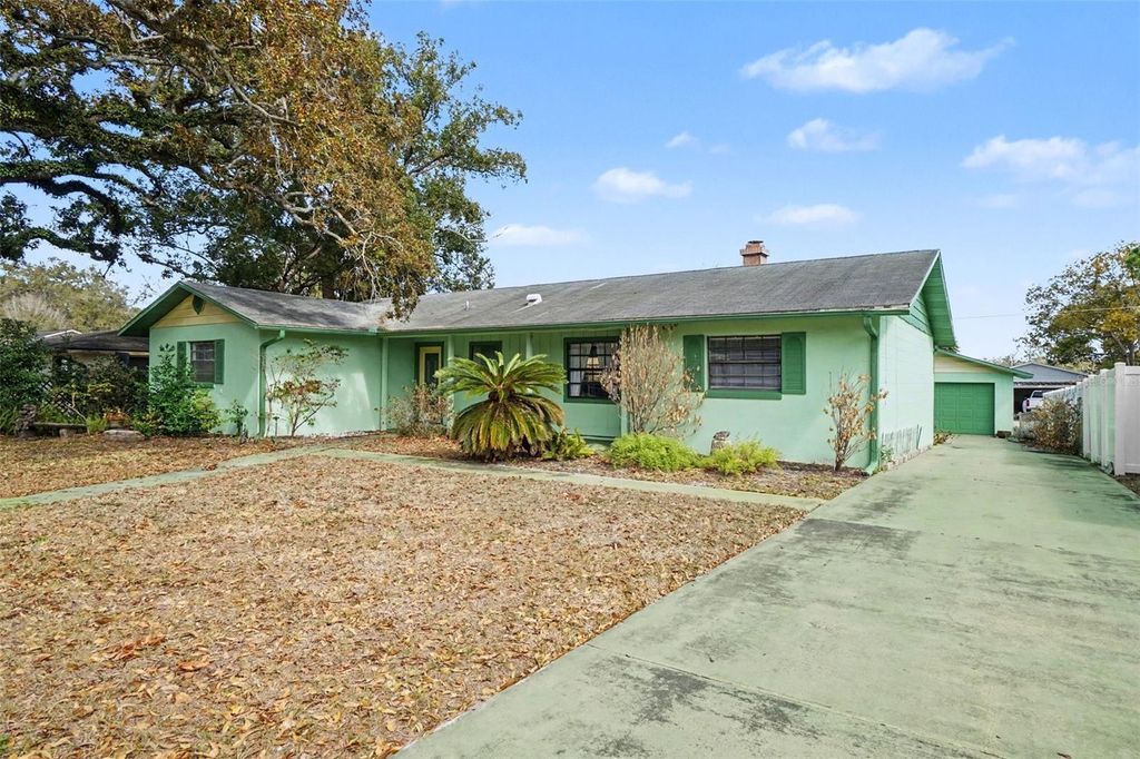 Photo of 2429 S Myrtle Avenue, Sanford, FL 32771 (MLS # O6380844)