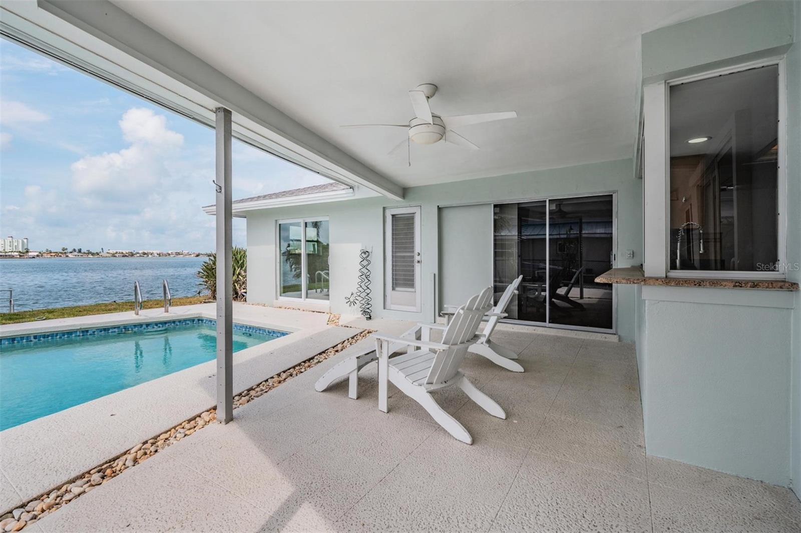 PASADENA ISLE - Residential