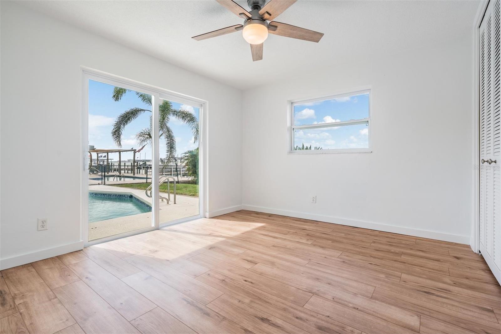 PASADENA ISLE - Residential