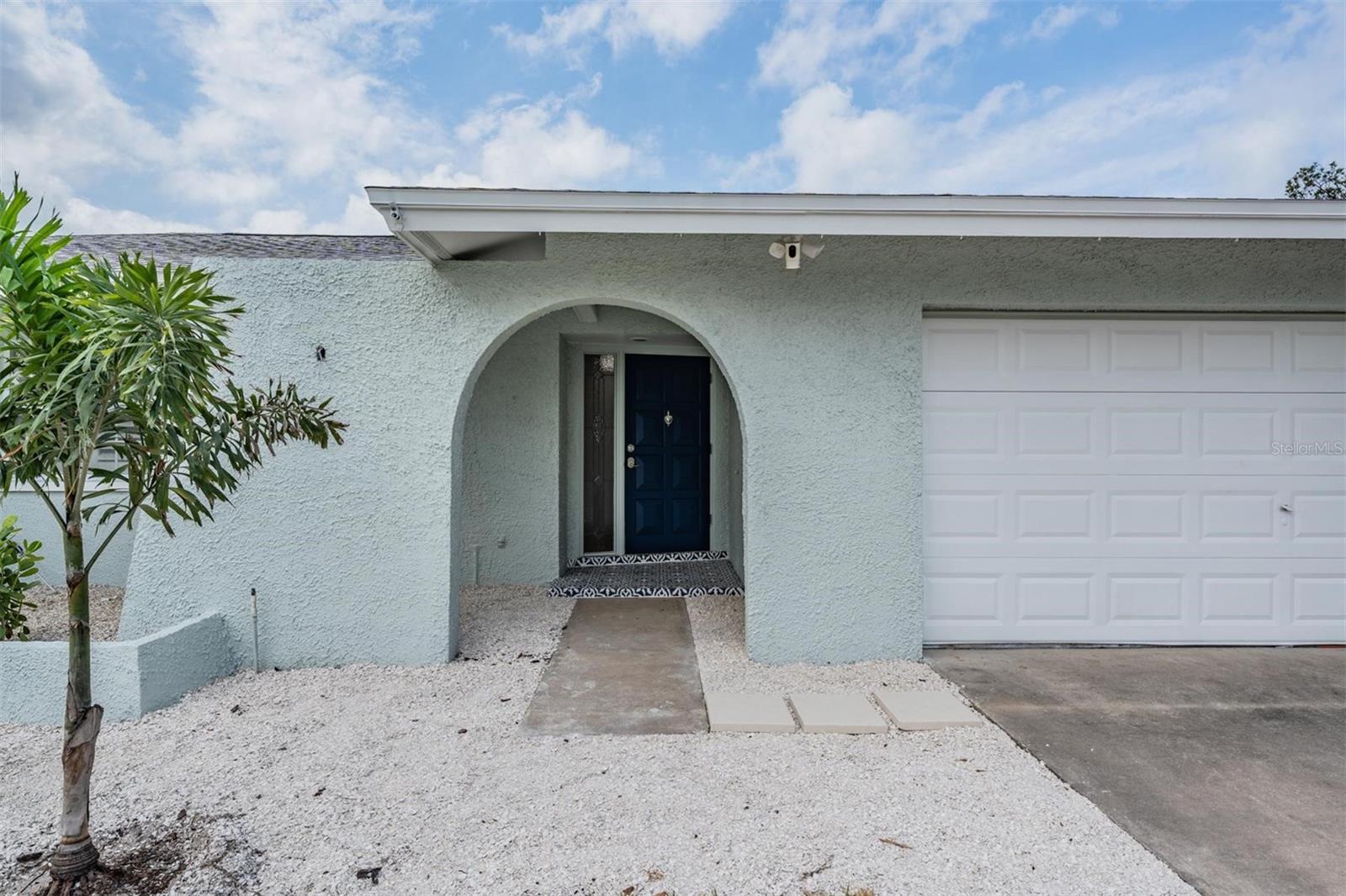 PASADENA ISLE - Residential