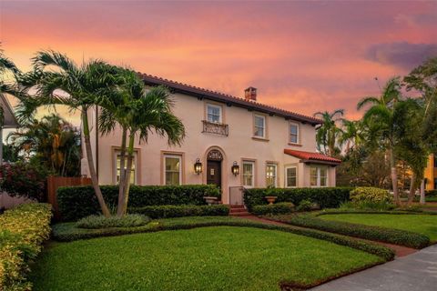 455 18TH AVENUE NE ST PETERSBURG FL 33704