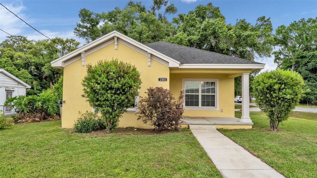 Photo of 2303 N Florida Avenue, Lakeland, FL 33805 (MLS # L4961381)