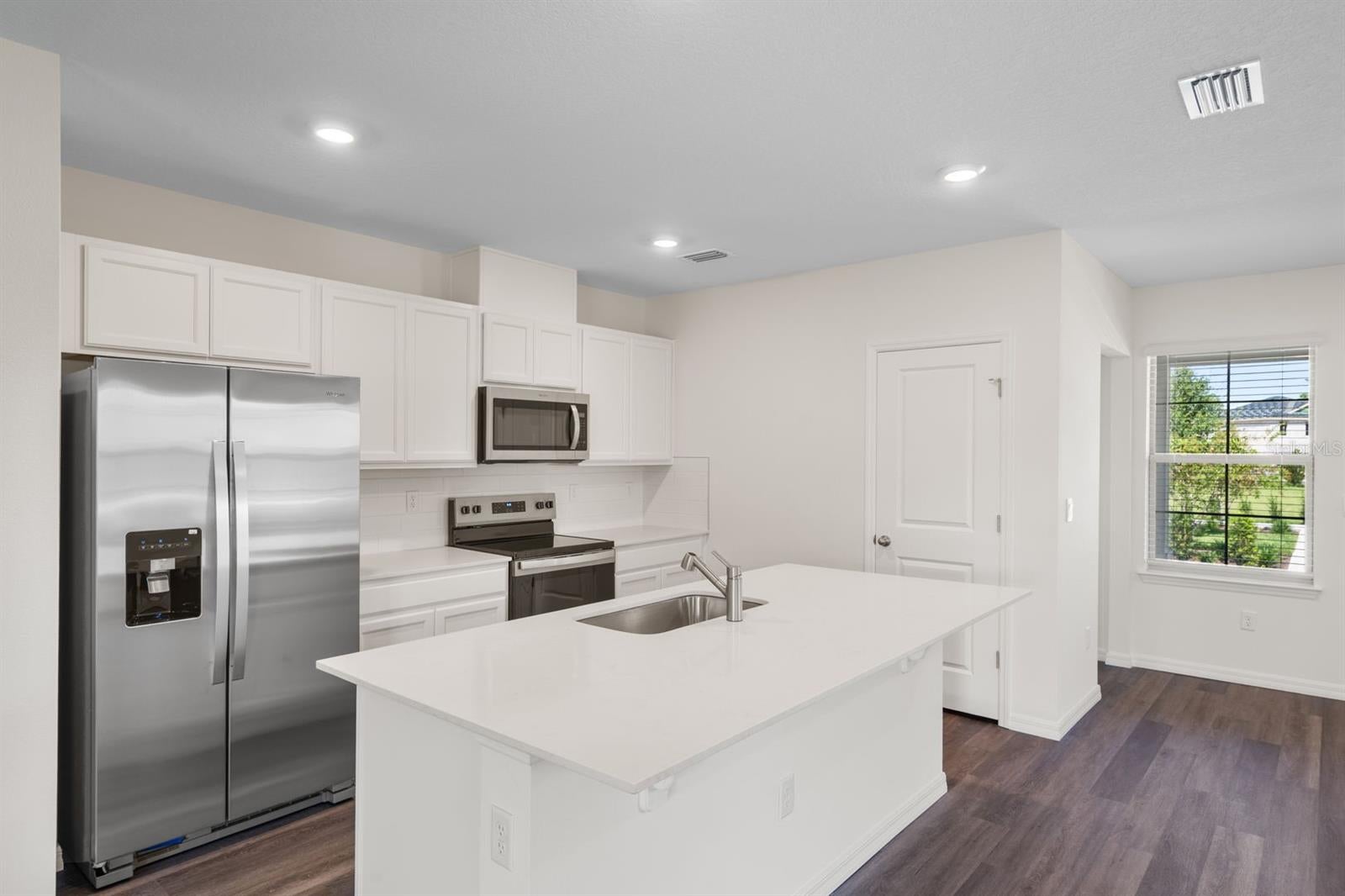 12086 SHINE VIEW LANE