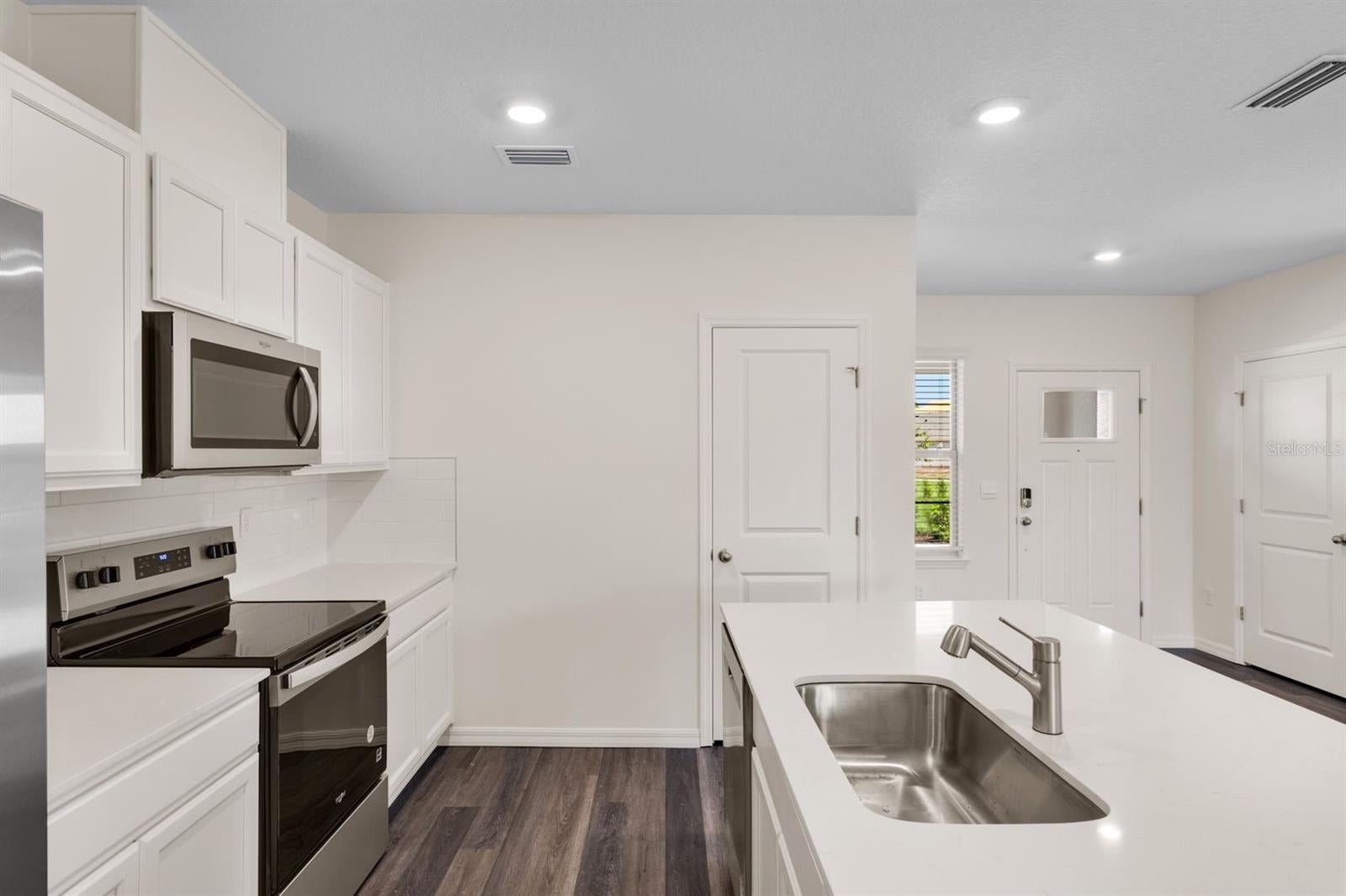 12086 SHINE VIEW LANE