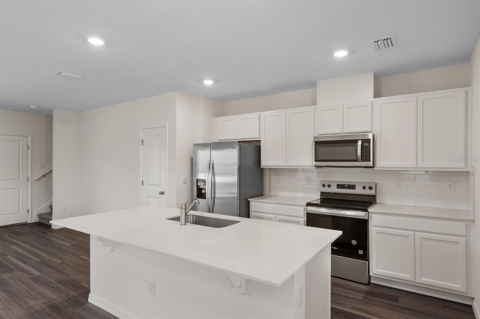 12086 SHINE VIEW LANE