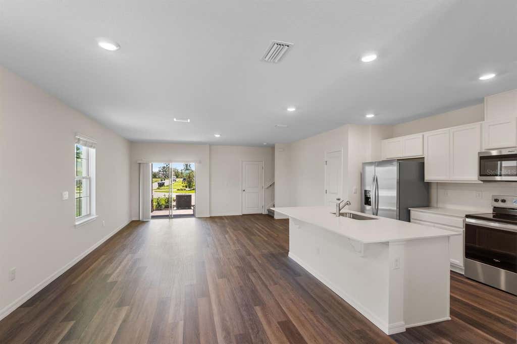 Photo of 12086 Shine View Lane, Winter Garden, FL 34787 (MLS # O6436174)