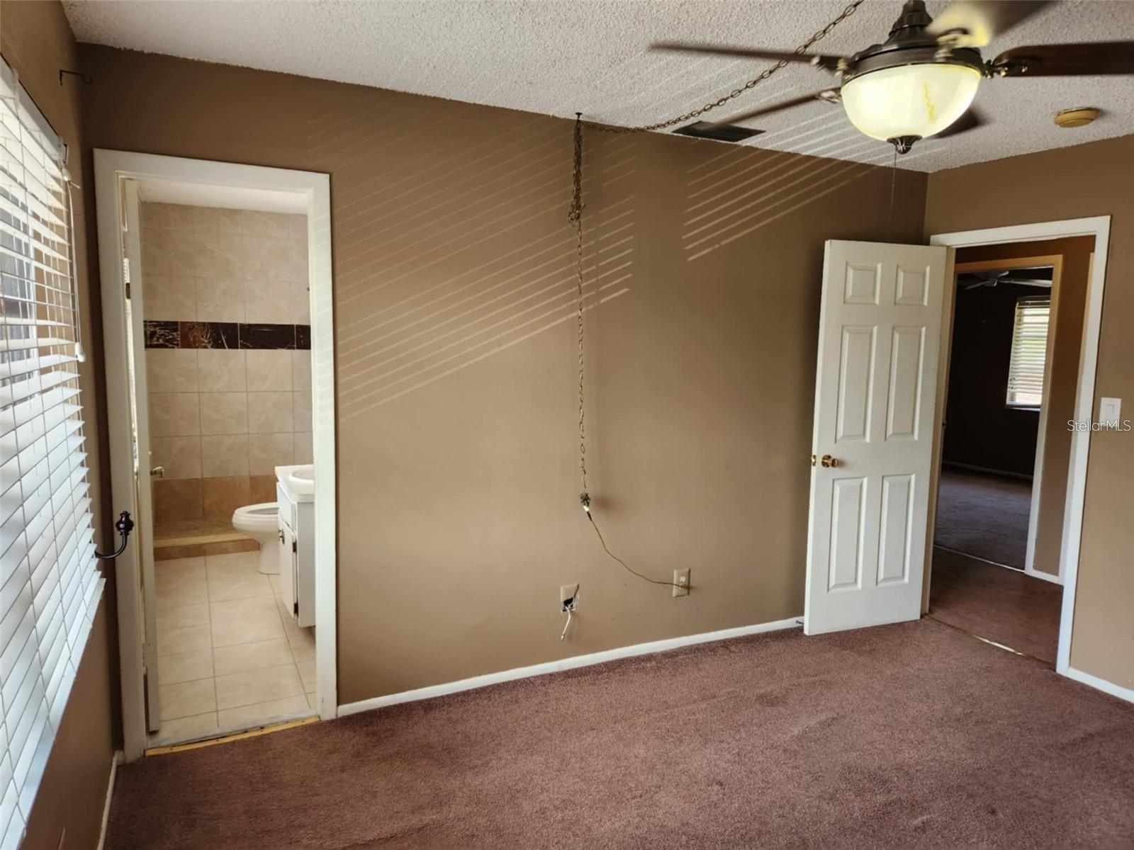 FAIRWAY OAKS - Residential