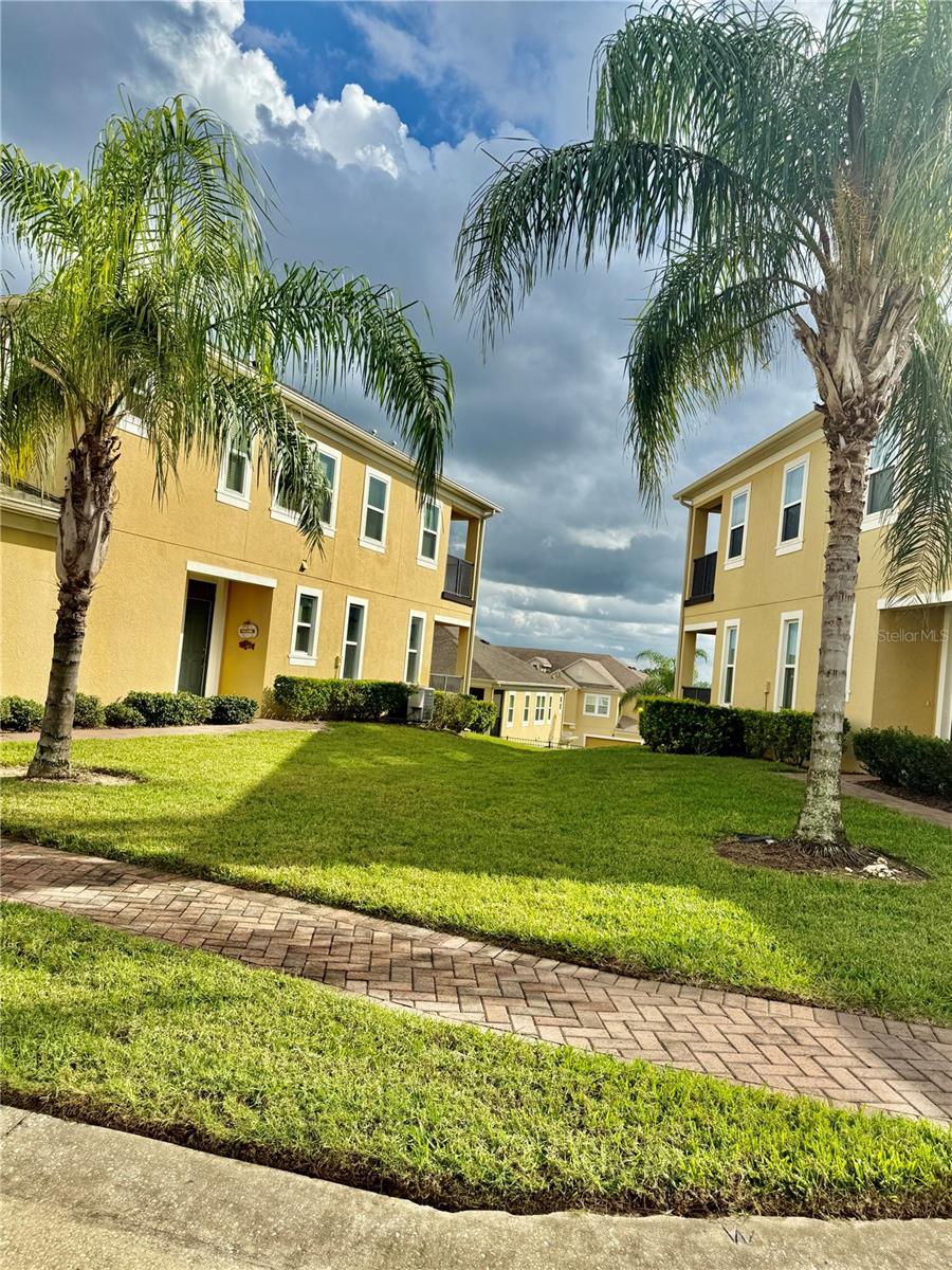 13219 FOUNTAINBLEAU DRIVE