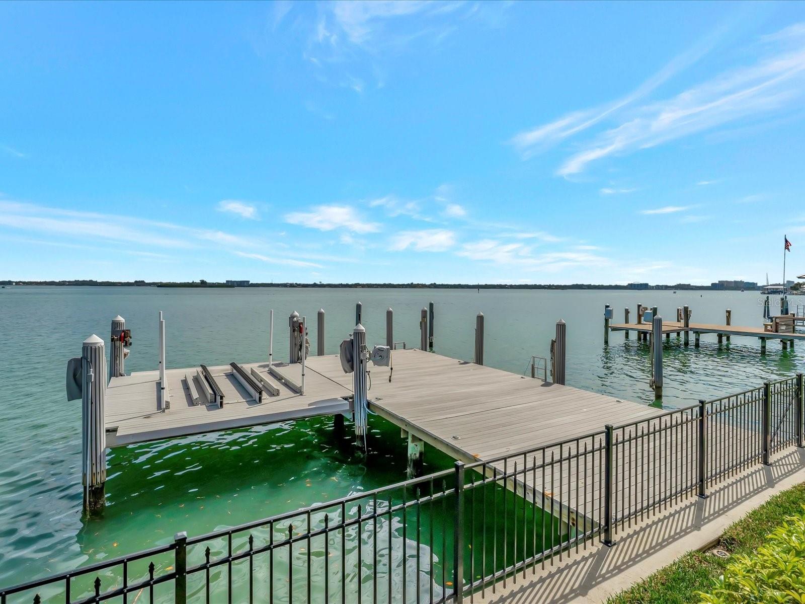 ISLAND ESTATES OF CLEARWATER UNITS 6D 7A 7C - Residential