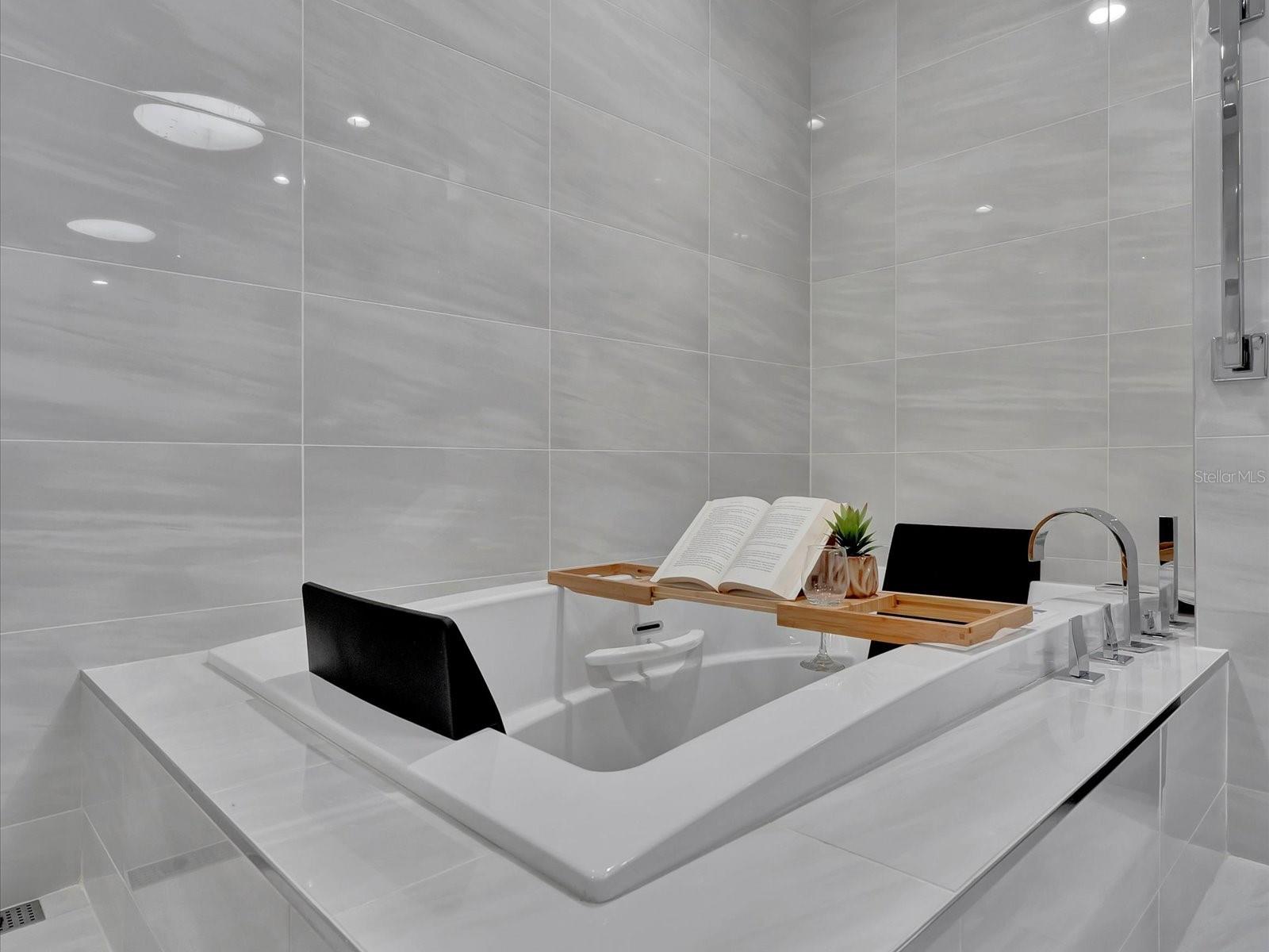 ISLAND ESTATES OF CLEARWATER UNITS 6D 7A 7C - Residential