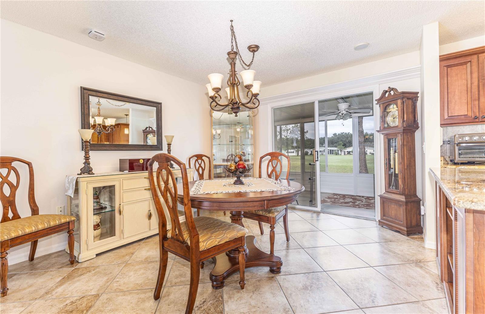 LADY LAKE ORANGE BLOSSOM GARDENS UNIT 07 - Residential