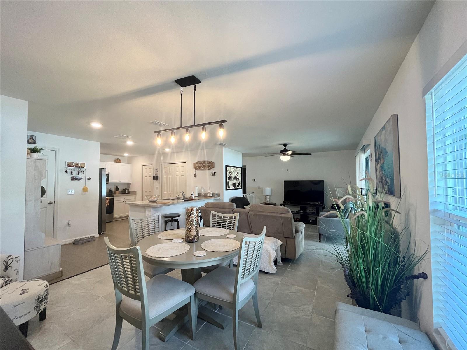 MARION OAKS UN 04 - Residential