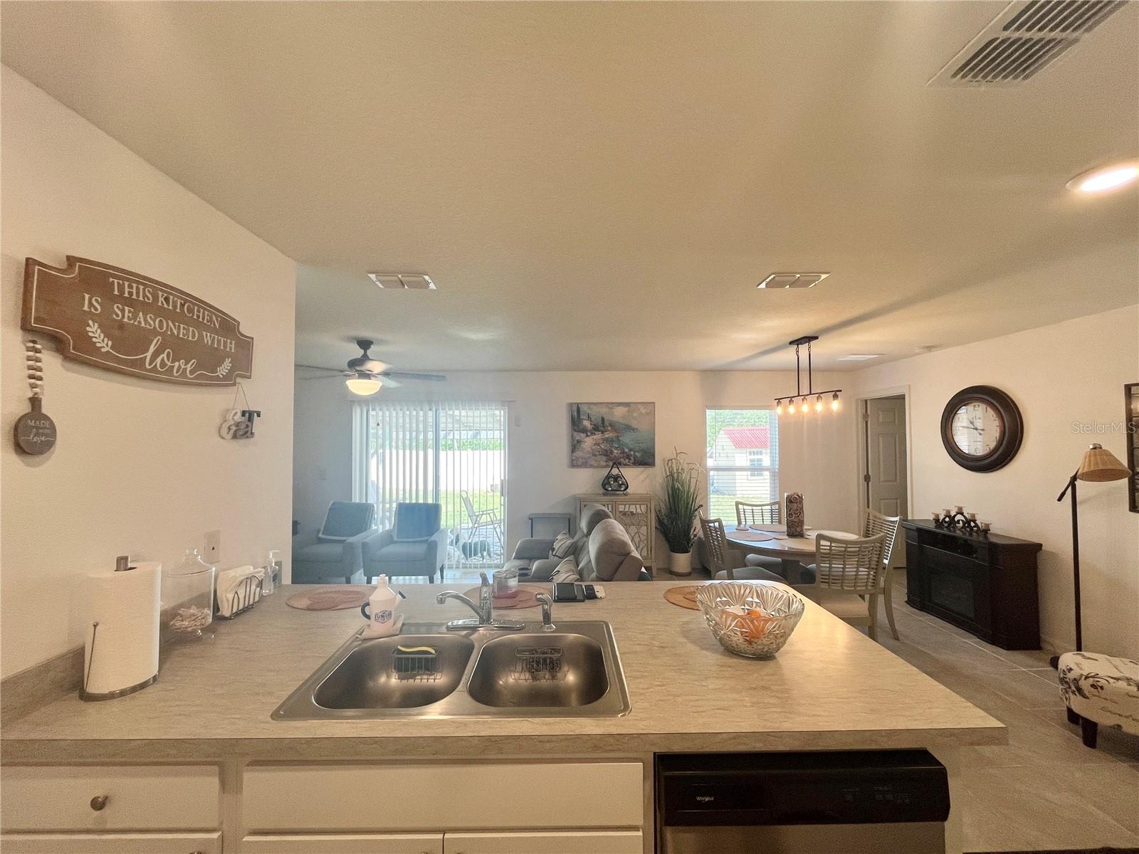 MARION OAKS UN 04 - Residential