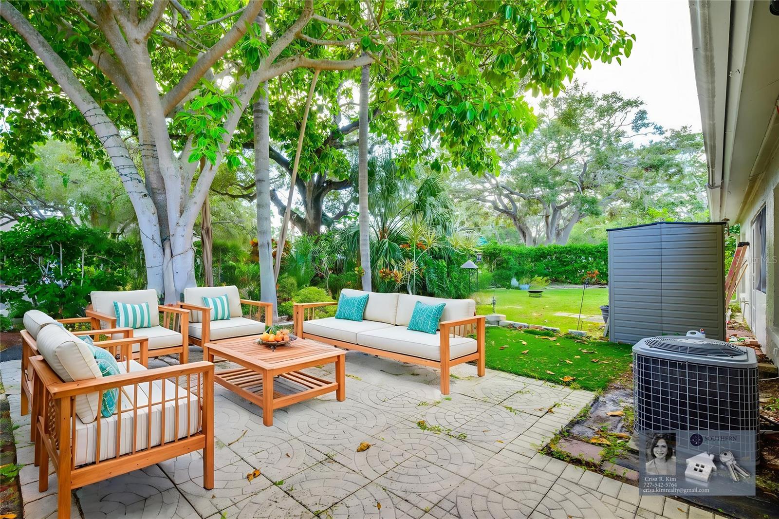 BAY TOWNE - Residential