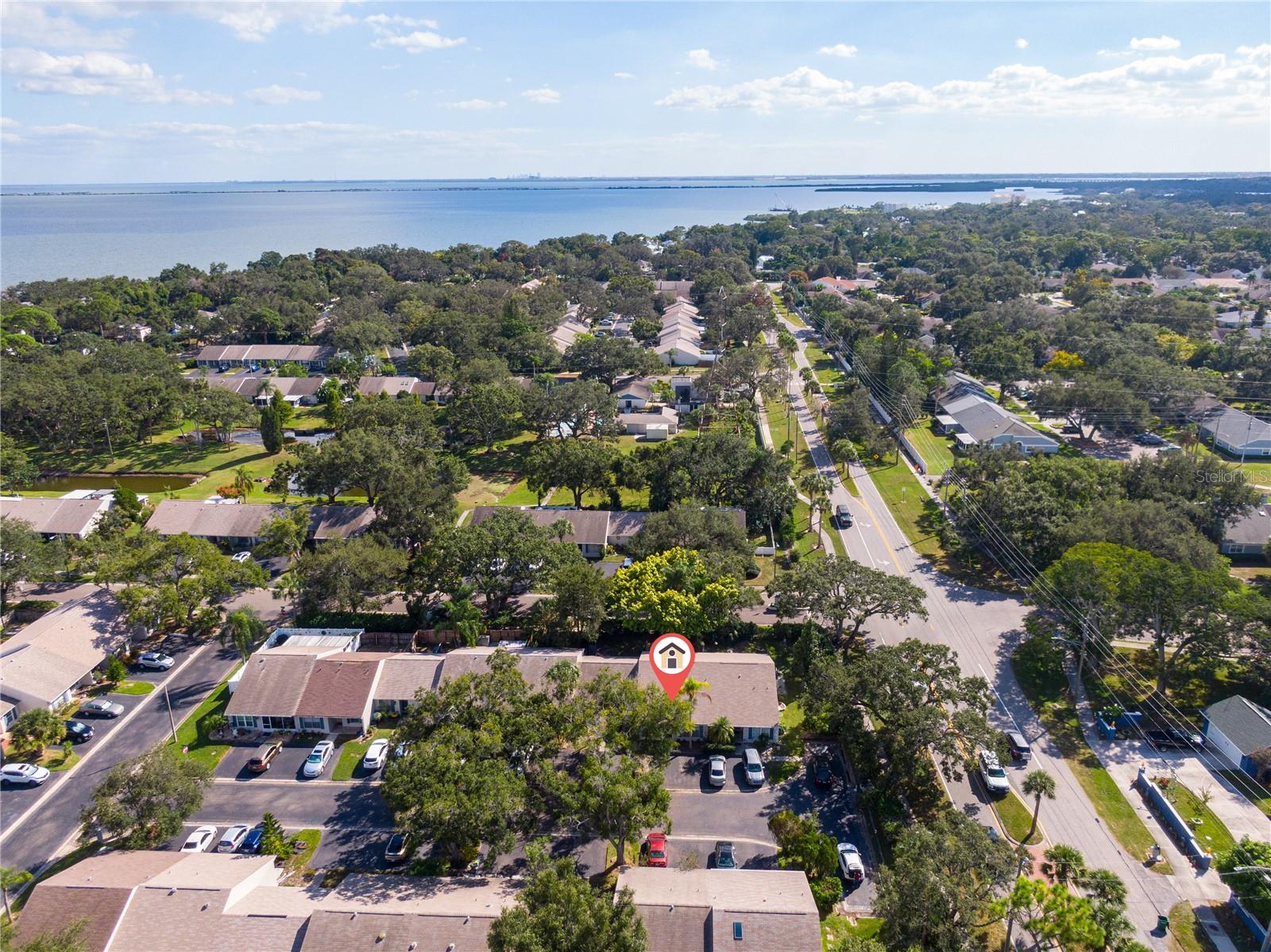 BAY TOWNE - Residential