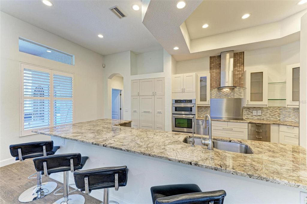 Photo of 8022 Snowy Egret Place, Lakewood Ranch, FL 34202 (MLS # A4660404)