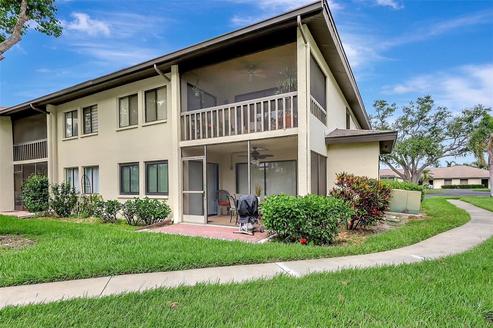 LONGWATER CHASE - Residential