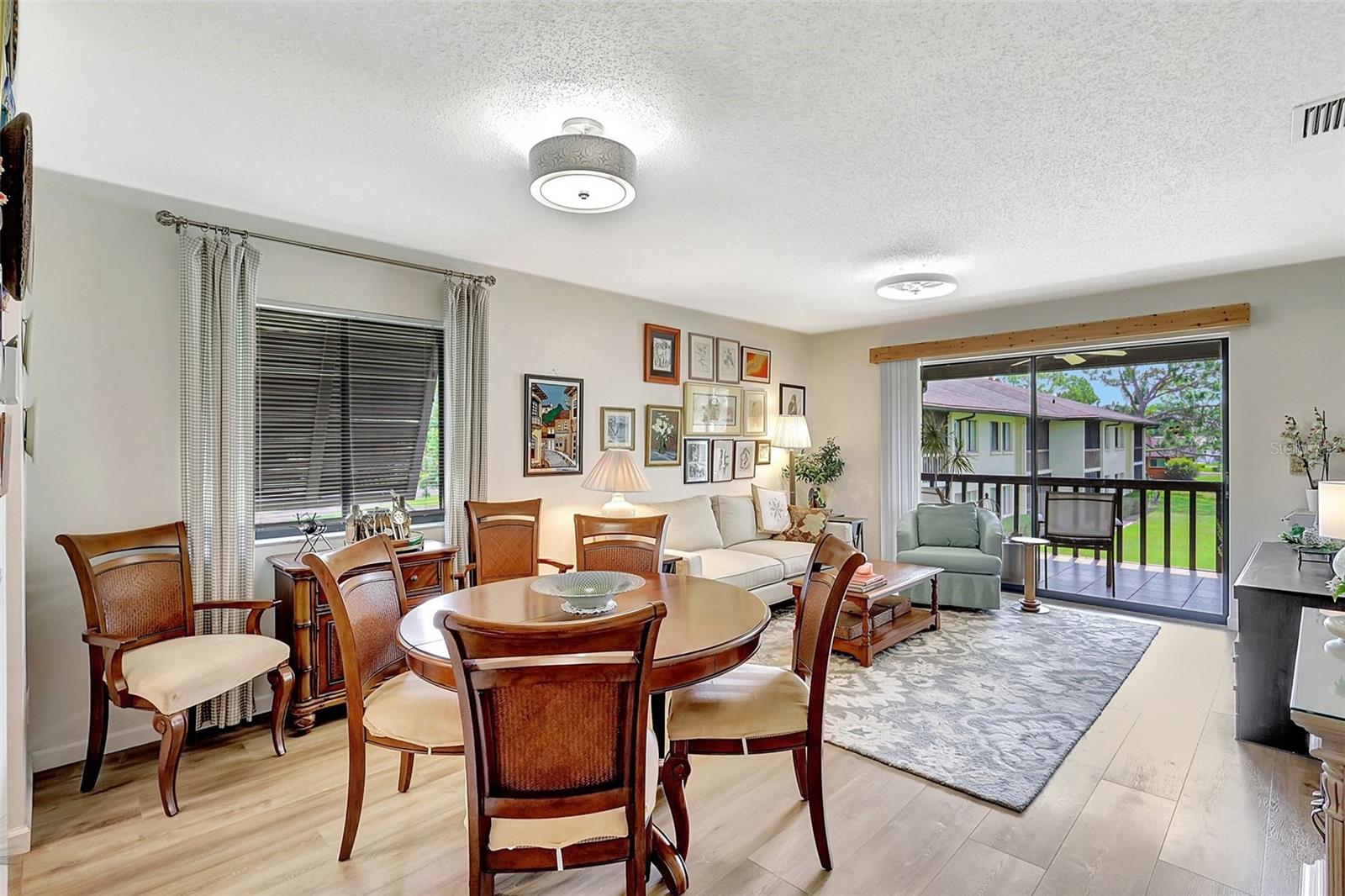 LONGWATER CHASE - Residential