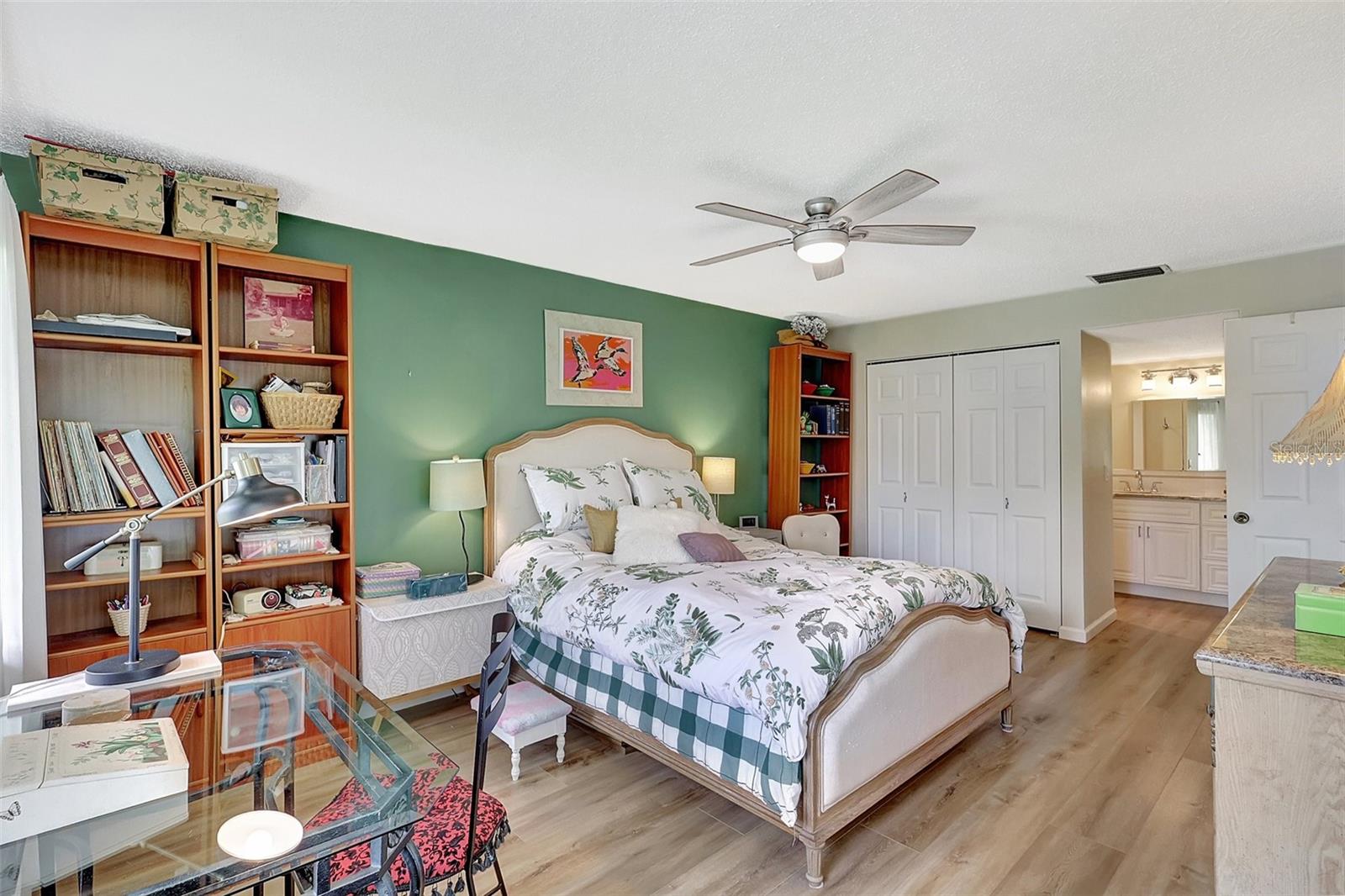 LONGWATER CHASE - Residential