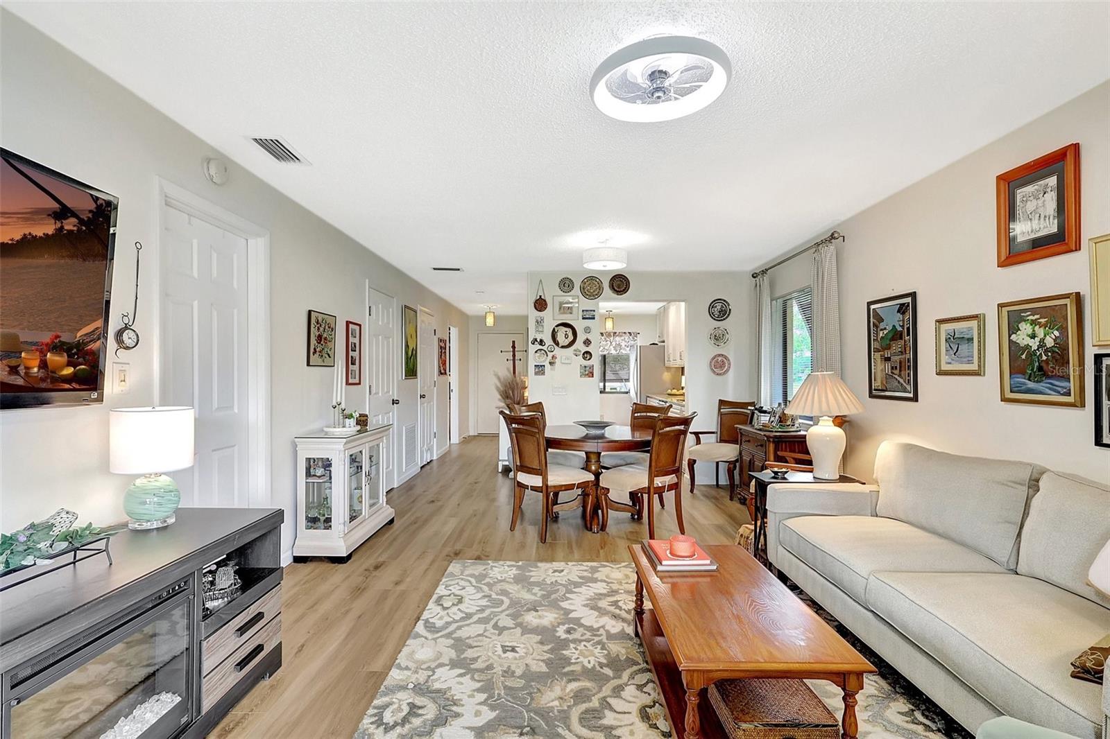 LONGWATER CHASE - Residential