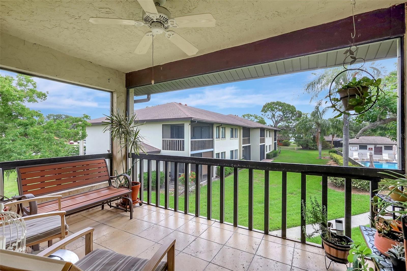 LONGWATER CHASE - Residential