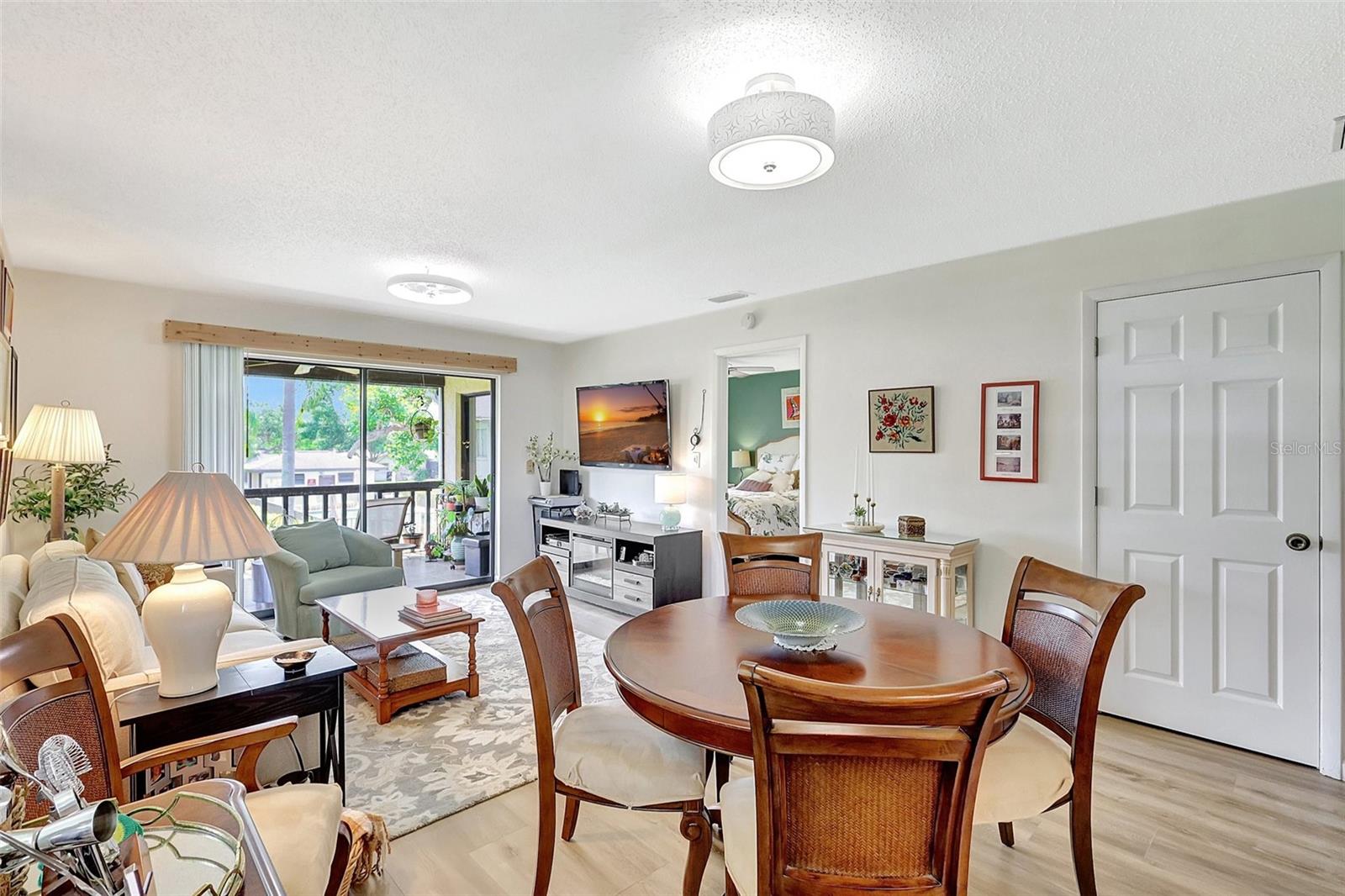 LONGWATER CHASE - Residential