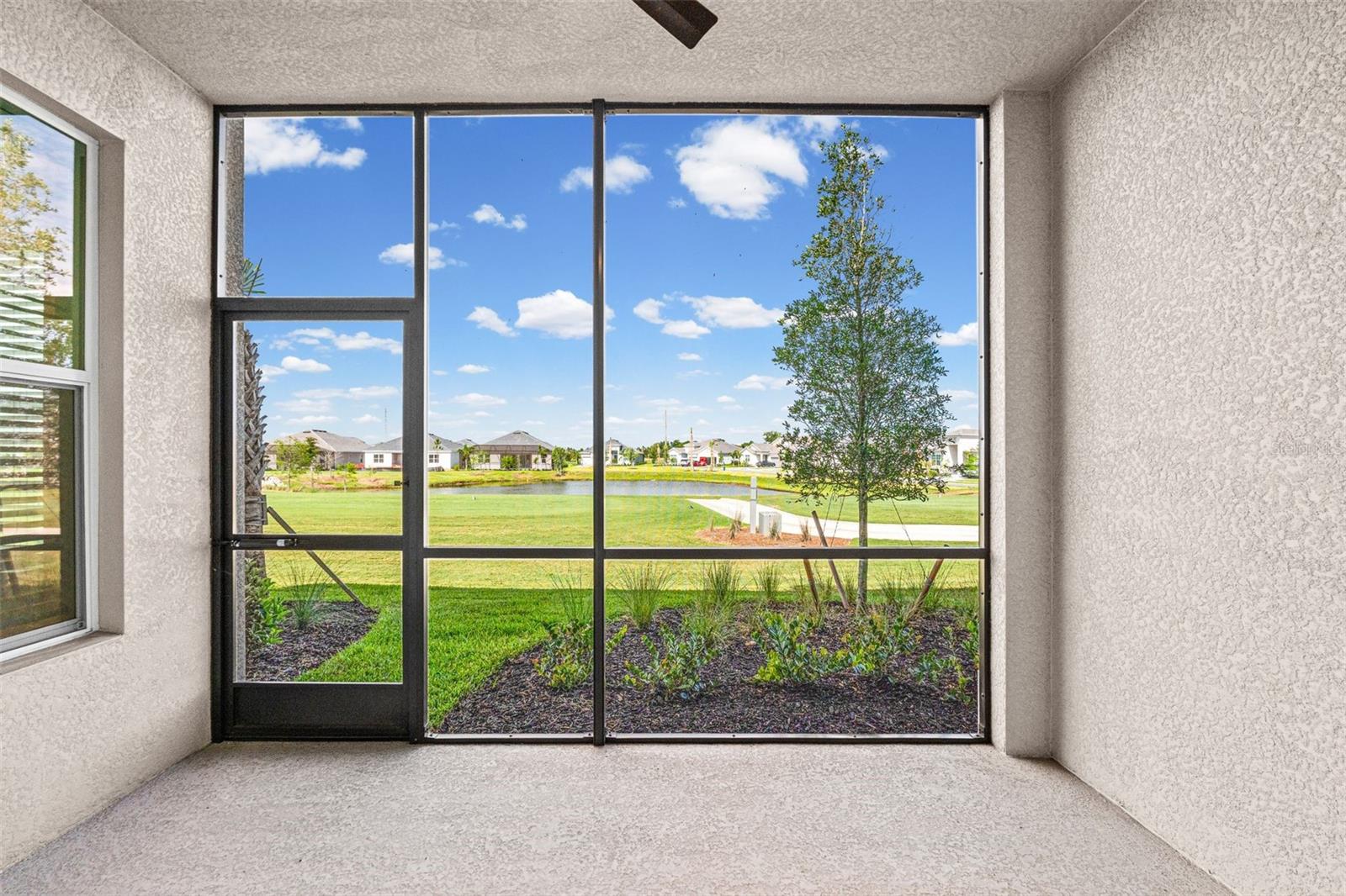 CALUSA COUNTRY CLUB - Residential Lease