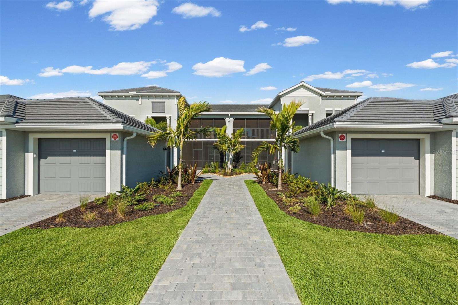CALUSA COUNTRY CLUB - Residential Lease