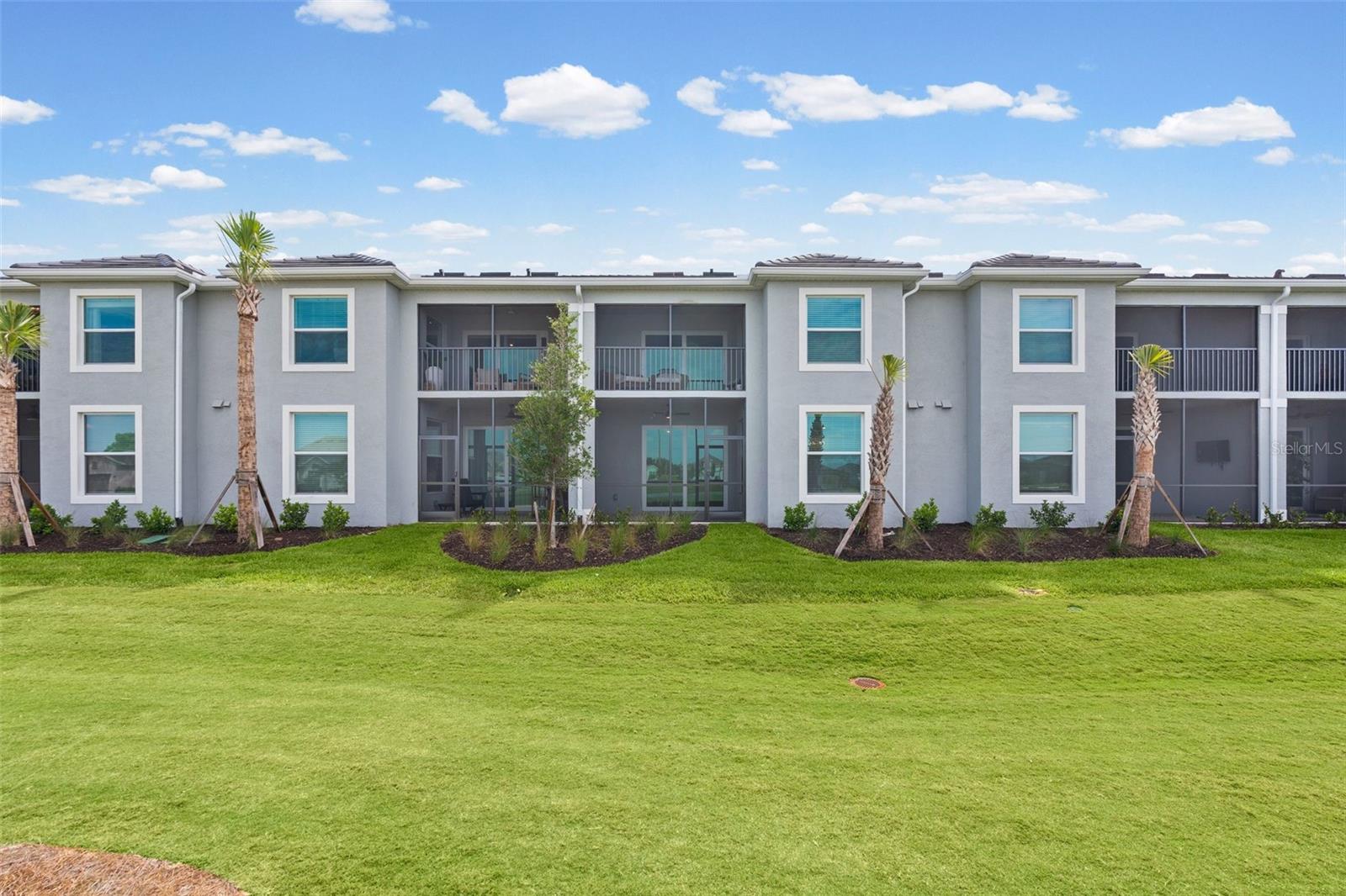 CALUSA COUNTRY CLUB - Residential Lease