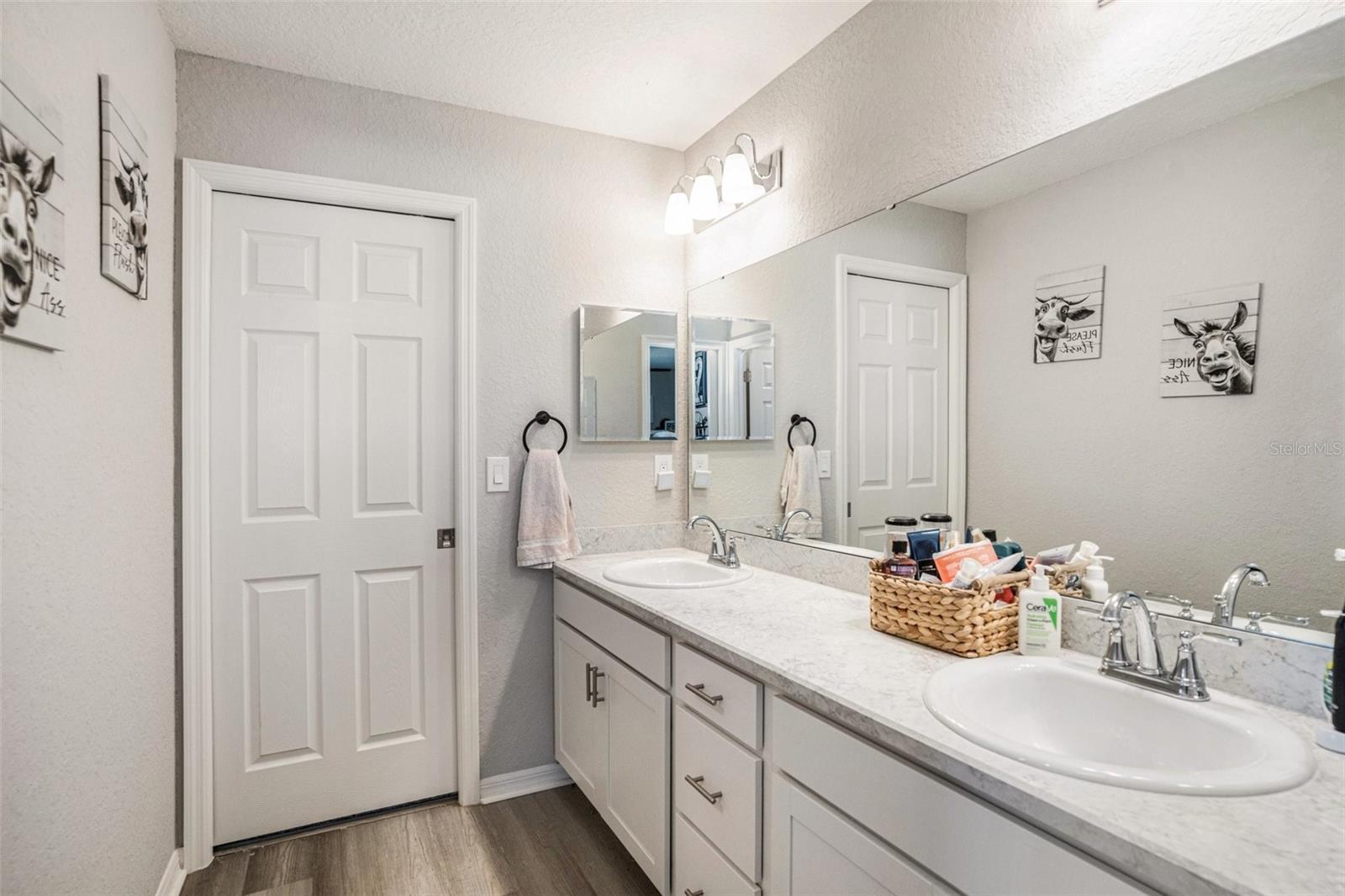 CHAPEL CRK VLGS 7 & 8 PH - Residential