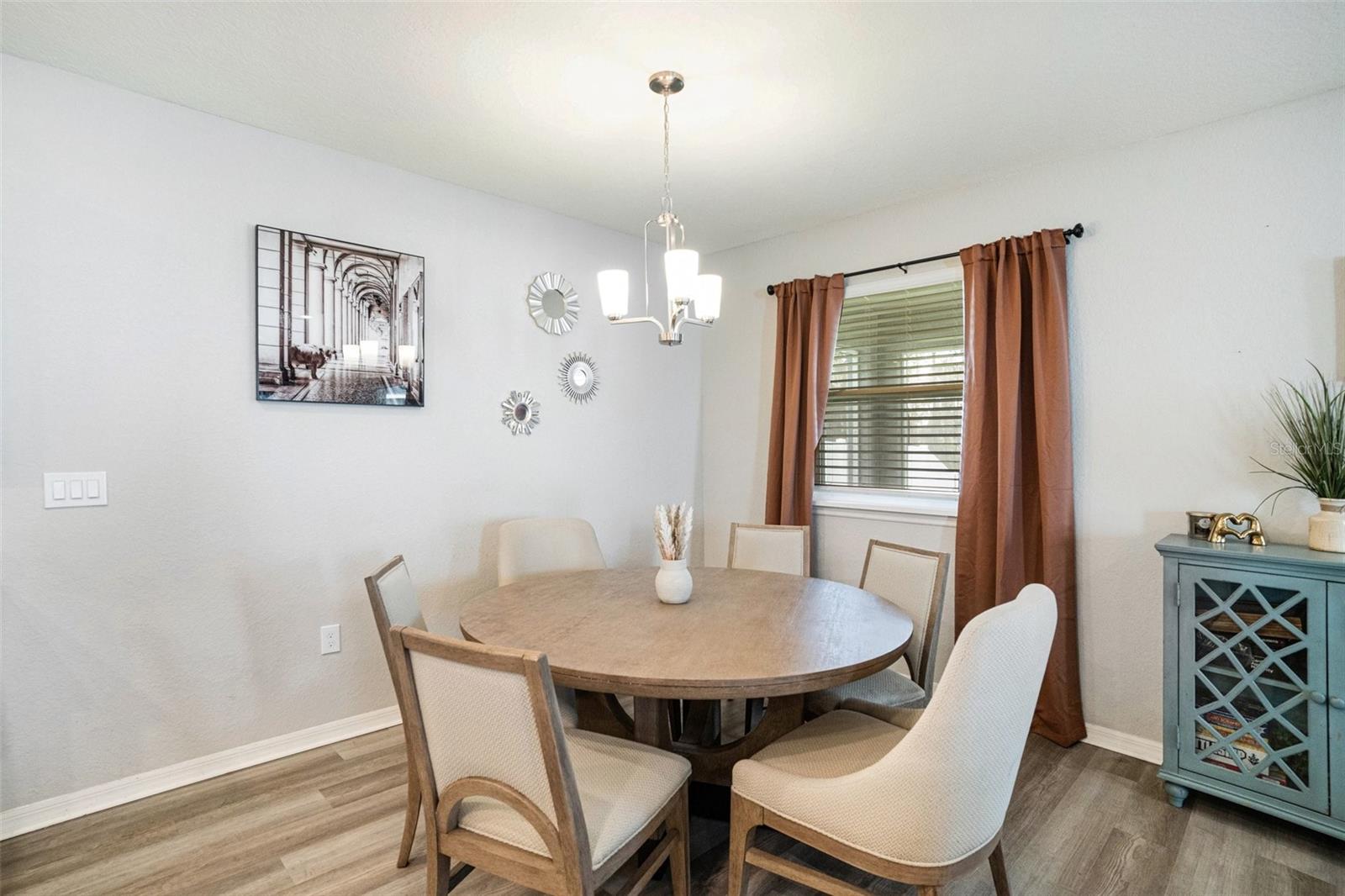 CHAPEL CRK VLGS 7 & 8 PH - Residential