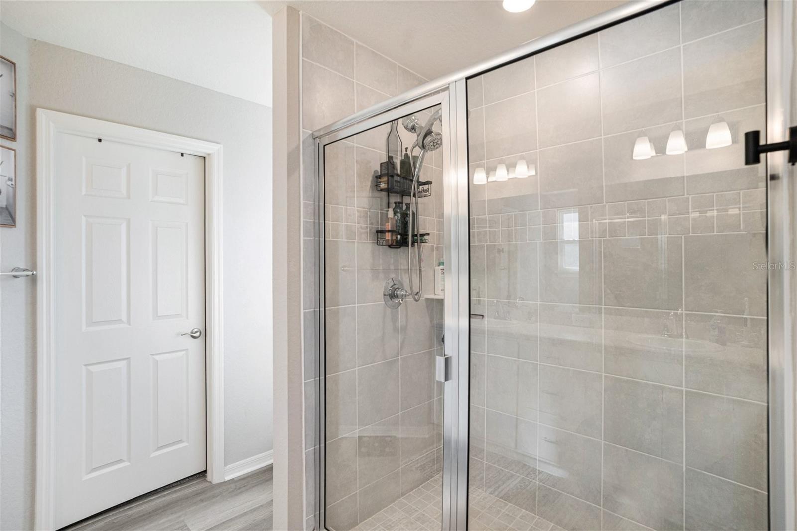 CHAPEL CRK VLGS 7 & 8 PH - Residential