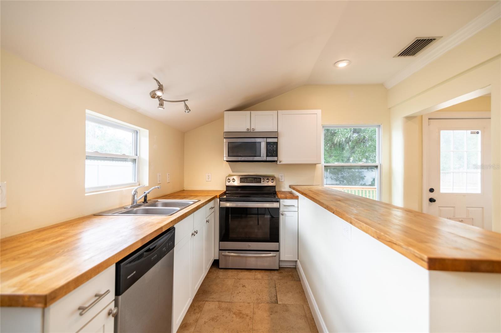SEABRON SUB - Residential