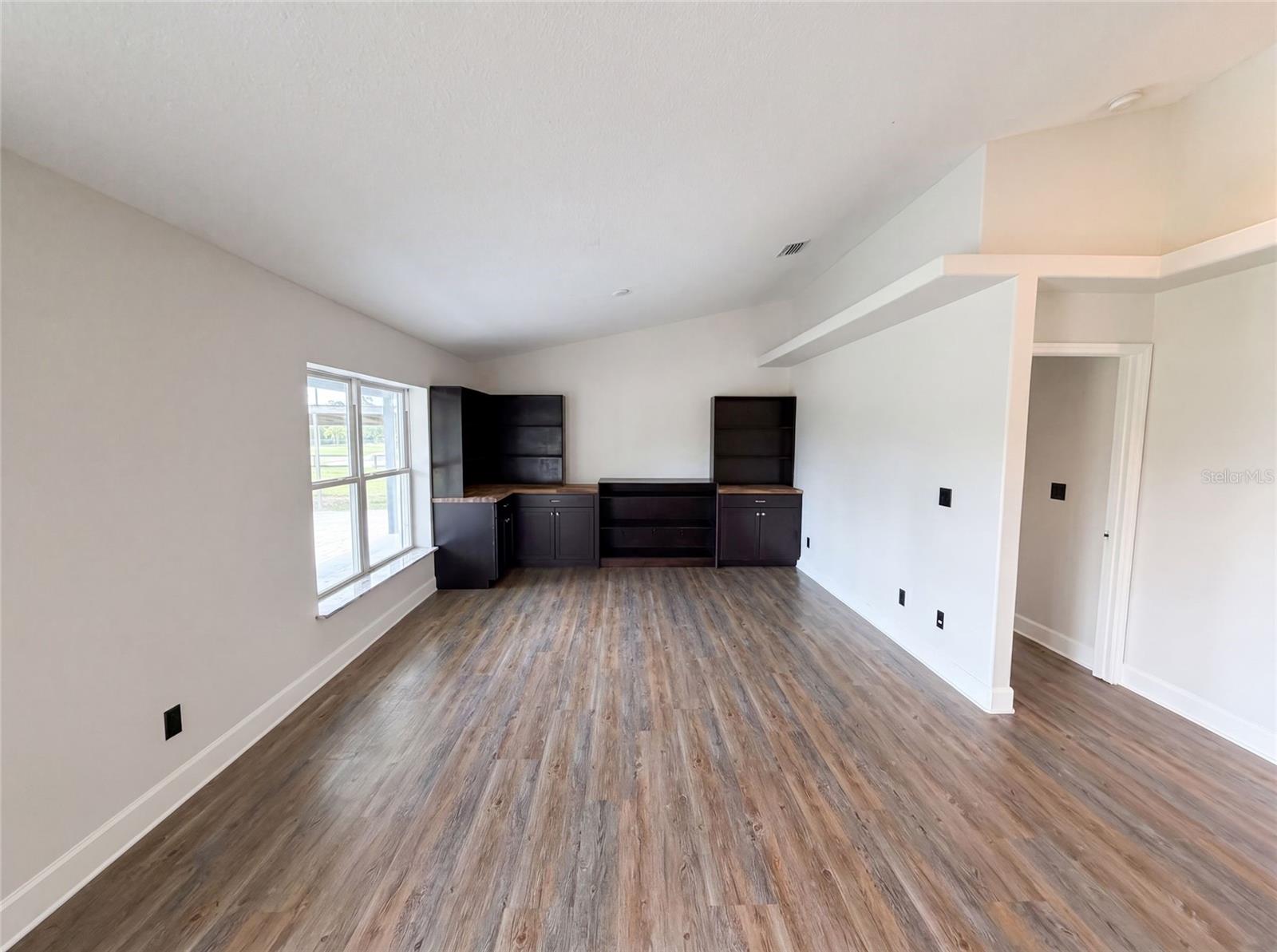 2620 KELLY LANE