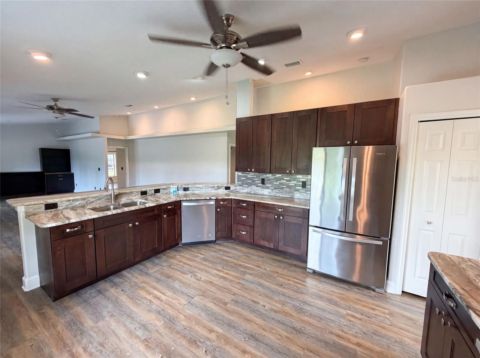 2620 KELLY LANE