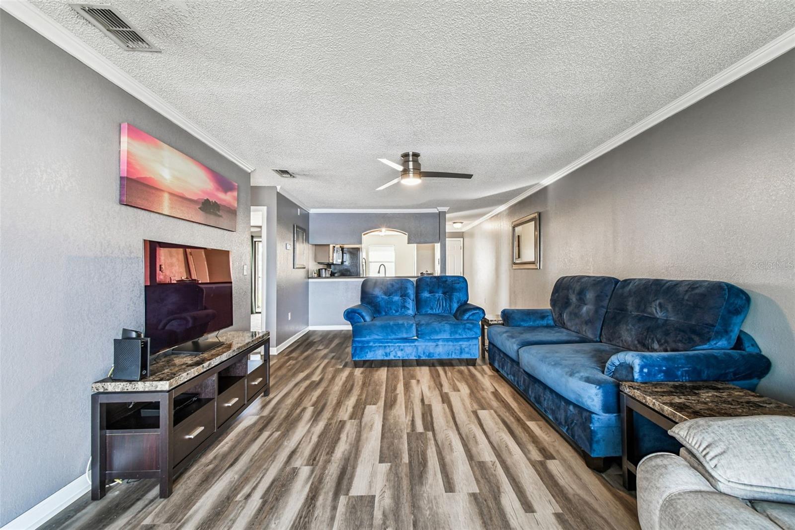 BELLA VISTA ON LAKE - Residential