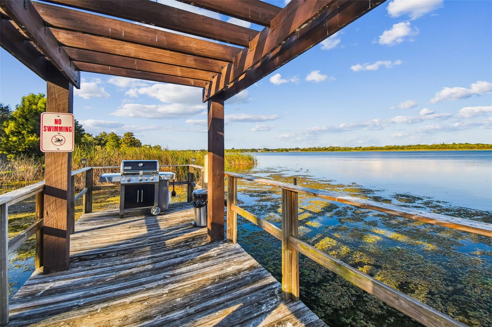 BELLA VISTA ON LAKE - Residential