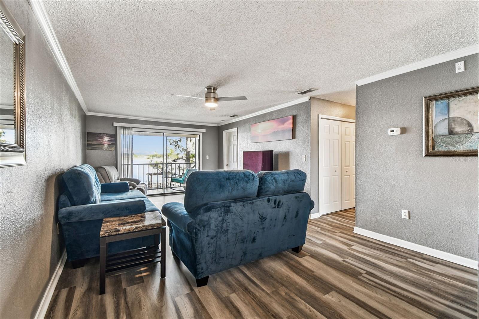 BELLA VISTA ON LAKE - Residential