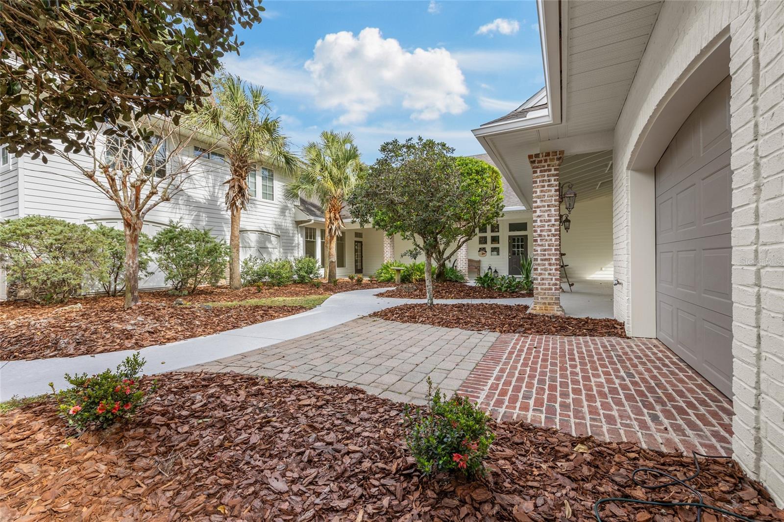 UNIVERSITY ACRES - Residential