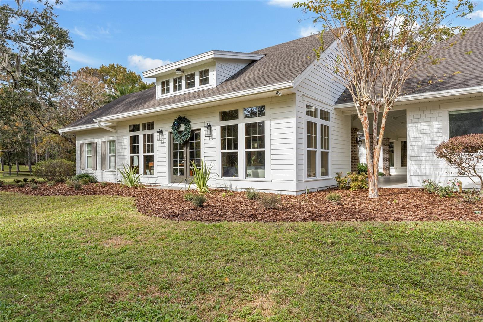 UNIVERSITY ACRES - Residential
