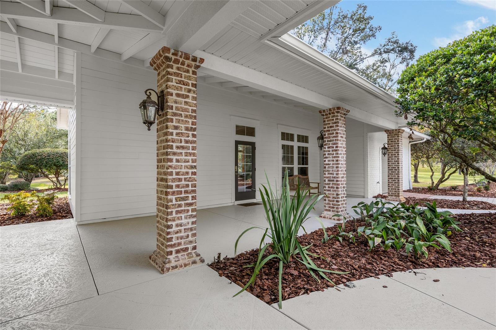 UNIVERSITY ACRES - Residential