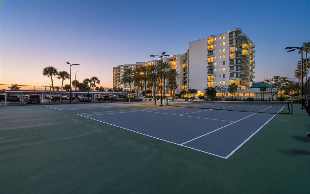 SUNWATCH ON ISLAND ESTATES - Residential