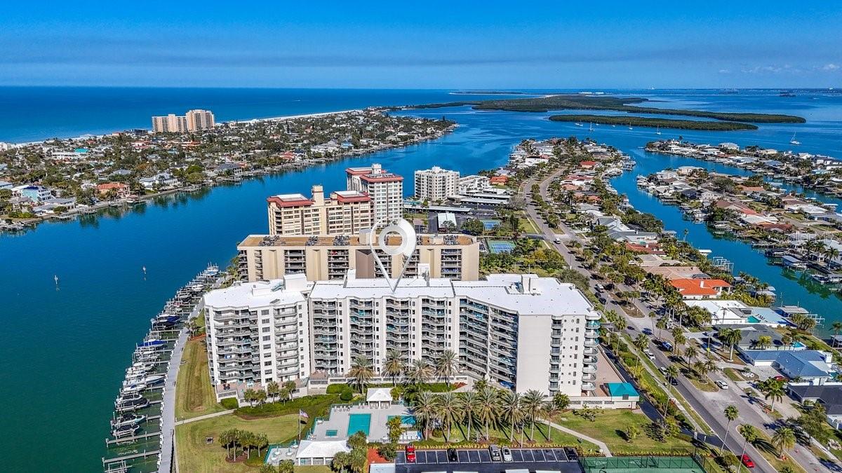 SUNWATCH ON ISLAND ESTATES - Residential