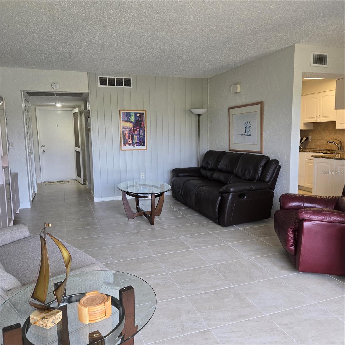 PALM-AIRE DESOTO LAKES COUNTRY CLUB 5 - Residential Lease