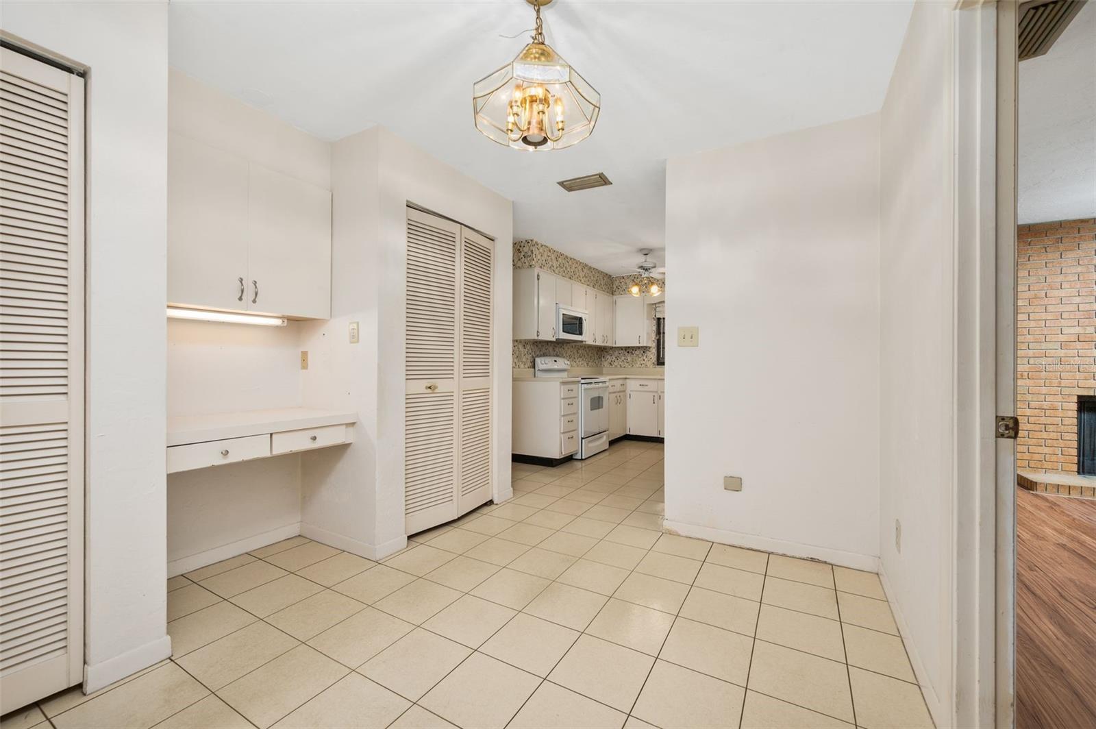 BEVILLE HEIGHTS - Residential