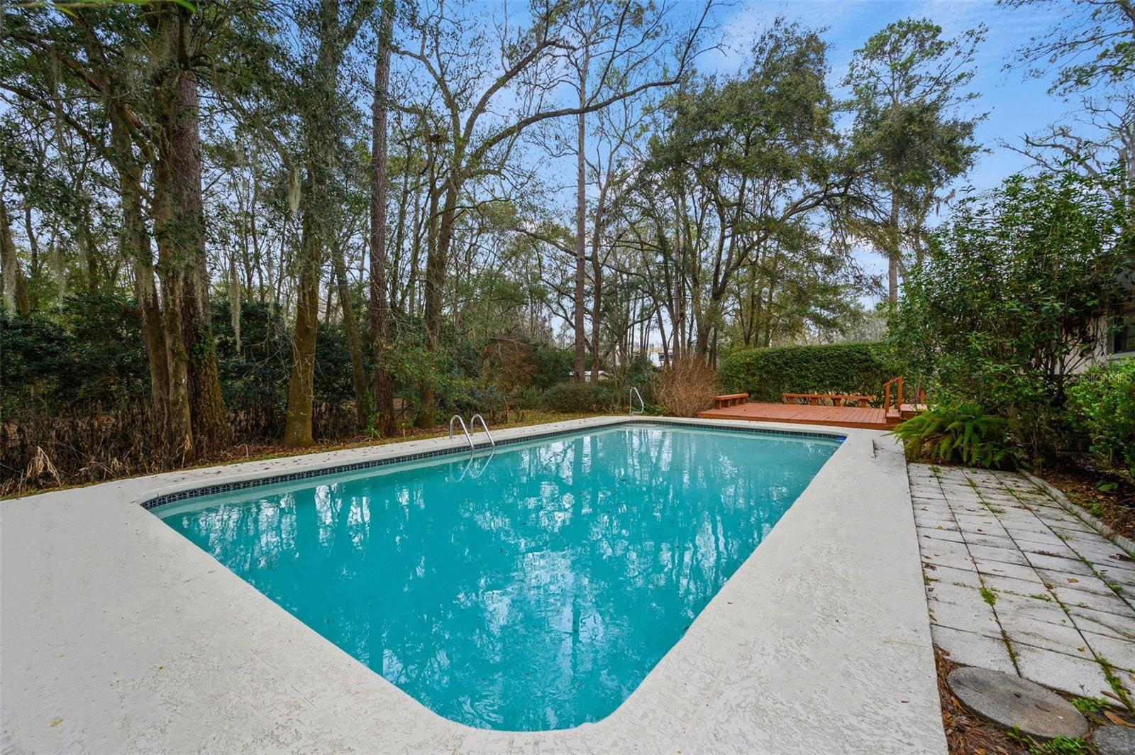 BEVILLE HEIGHTS - Residential