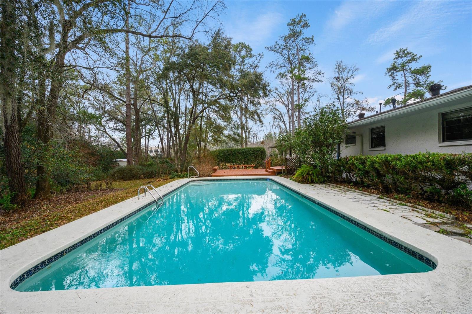 BEVILLE HEIGHTS - Residential