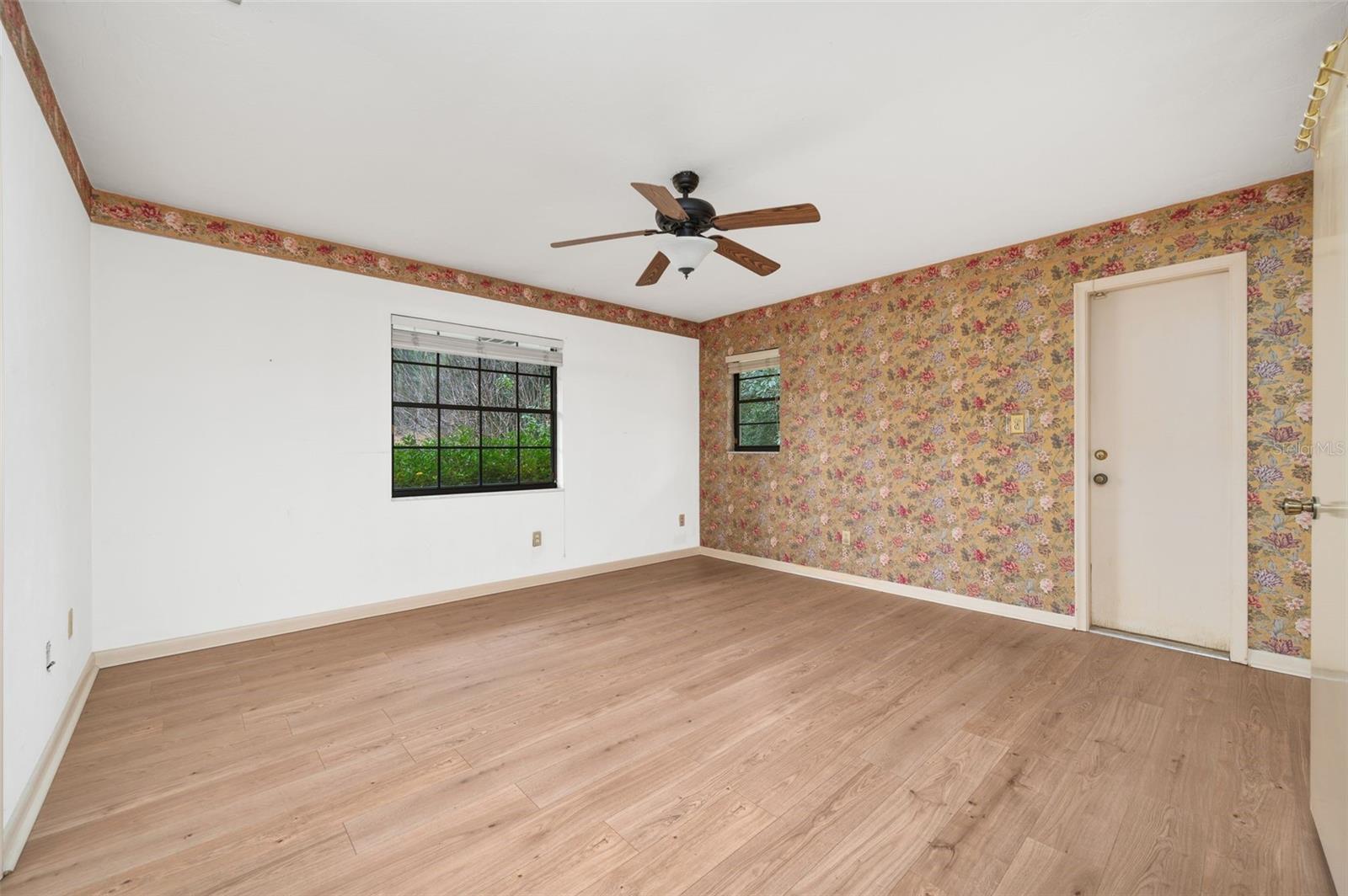 BEVILLE HEIGHTS - Residential