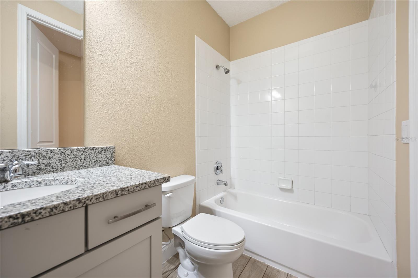 WINDERMERE ISLE-PH 2 - Residential