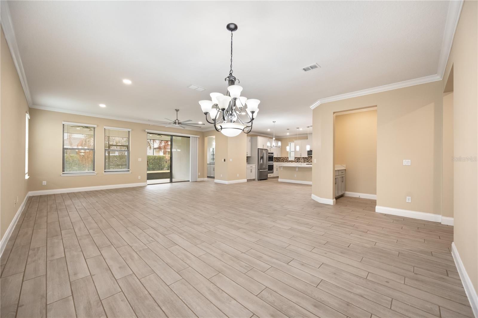 WINDERMERE ISLE-PH 2 - Residential